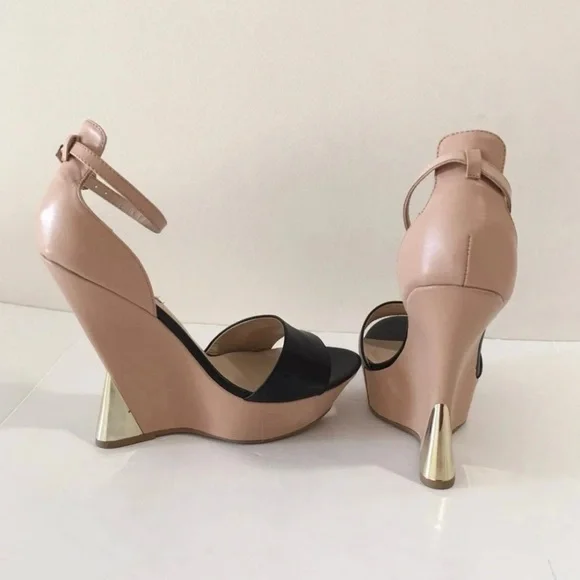 Steve Madden Beige Open-toe Wedges with Gold Heel Detail - Picture 7 of 9